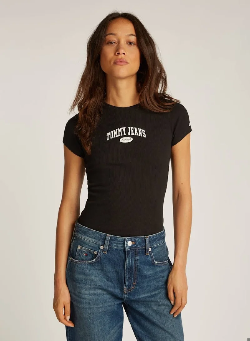 TOMMY JEANS Slim Ribbed T-shirt