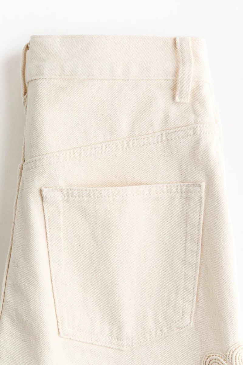 H&M Crochet look-detail jeans