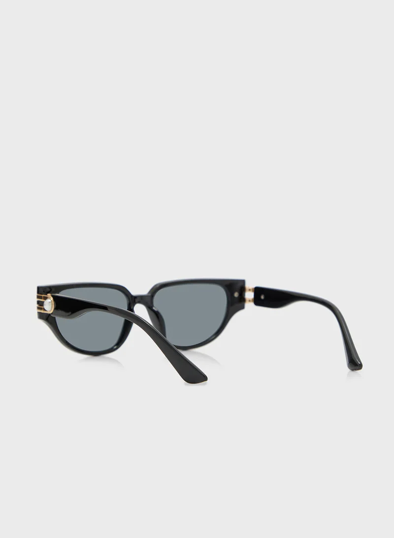 ELLA Pearl Arm Cat Eye Sunglasses