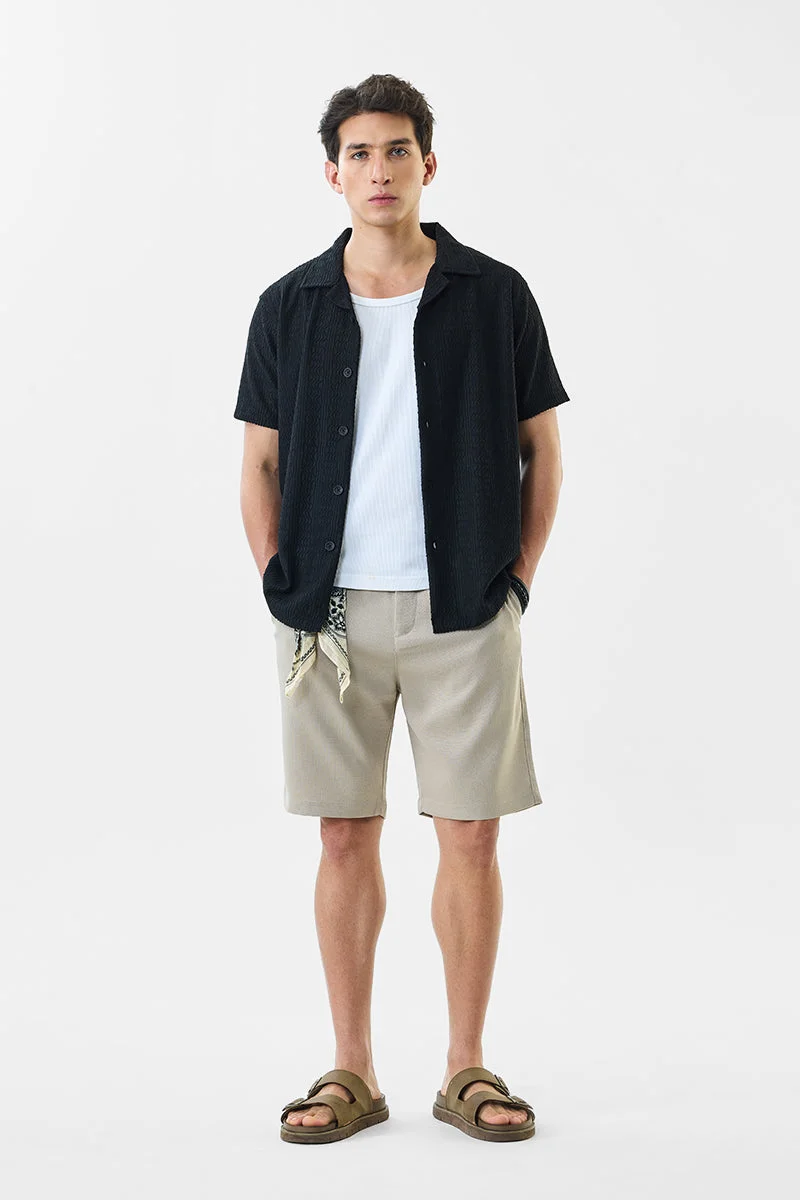 سنيتش Beige Textured Regular Fit Shorts