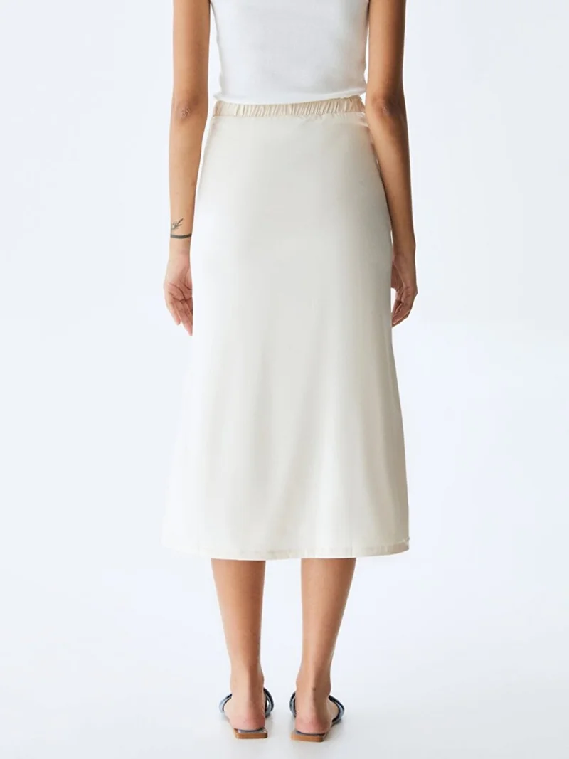 ال تي بي White Skirt