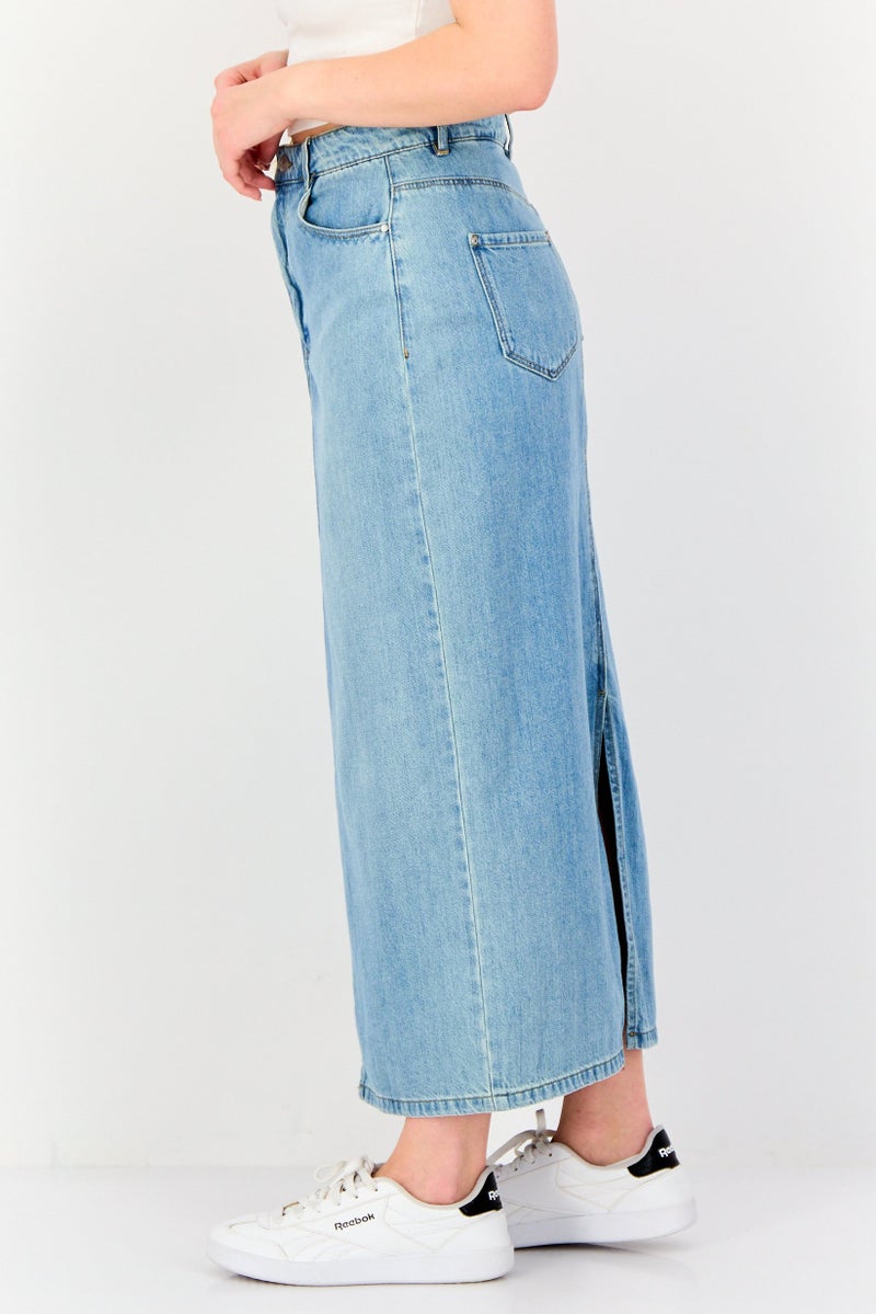 VERO MODA تنورة جينز طويلة مغسولة للنساء، زرقاء - Image 2