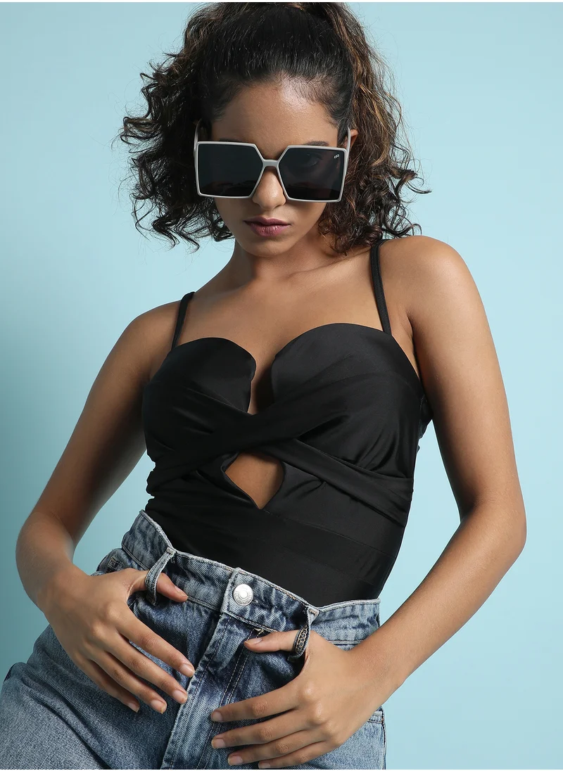 صوص هاوت Haute Sauce Woman's Solid Chunky Oversized Sunglasees For Casual Wear | One-Size | Black Polycarbonate Polarized Lens | Black Polycarbonate Frame | Eyewear For Women & Girls
