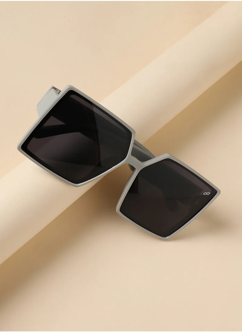 صوص هاوت Haute Sauce Woman's Solid Chunky Oversized Sunglasees For Casual Wear | One-Size | Black Polycarbonate Polarized Lens | Black Polycarbonate Frame | Eyewear For Women & Girls