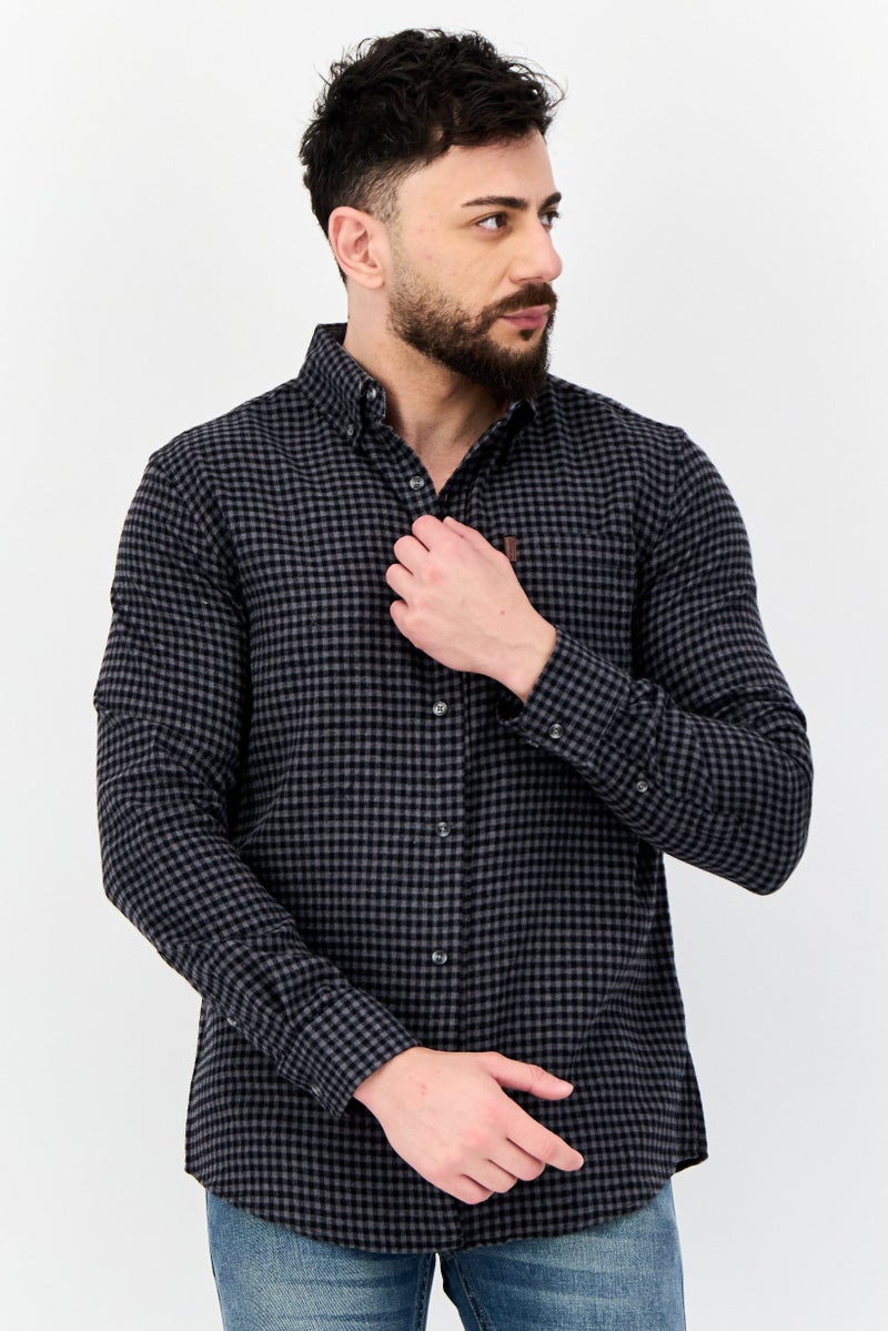 Chaps قمصان رجالية عادية بقصة مريحة بأكمام طويلة بتصميم مربعات، متعددة الألوان - Image 1