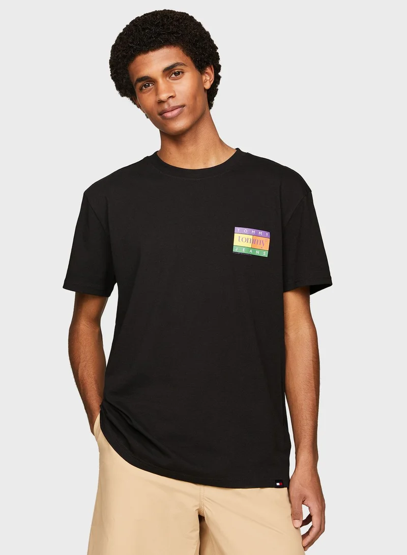 TOMMY JEANS Monogram Crew Neck T-Shirt