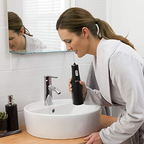 Waterpik جهاز تنظيف الأسنان بالماء اللاسلكي من ووتربيك، يعمل بالبطارية ومحمول للسفر والمنزل، معتمد من ADA، مقاوم للماء للاستخدام في الحمام، أسود WF-02، قد يختلف التعبئة والتغليف - Image 3