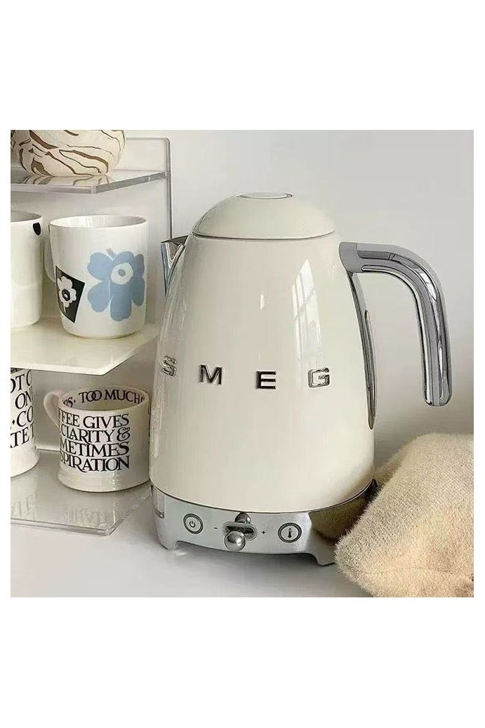 سميج 50'S ريترو ستايل غلاية 1.7 لتر 2400 واط KLF04CRUK-كريم أبيض - Image 4