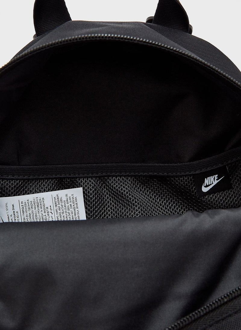 Nike حقيبة ظهر ميني للنساء من نايك سبورتسوير فيتورا 365 - Image 5