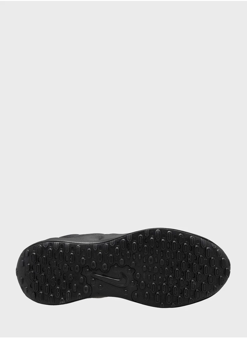 Nike Youth Revolution 7