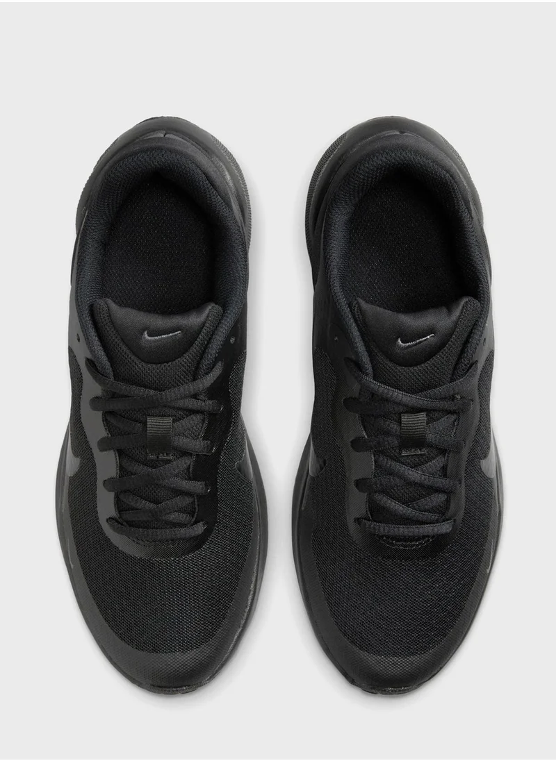 Nike Youth Revolution 7