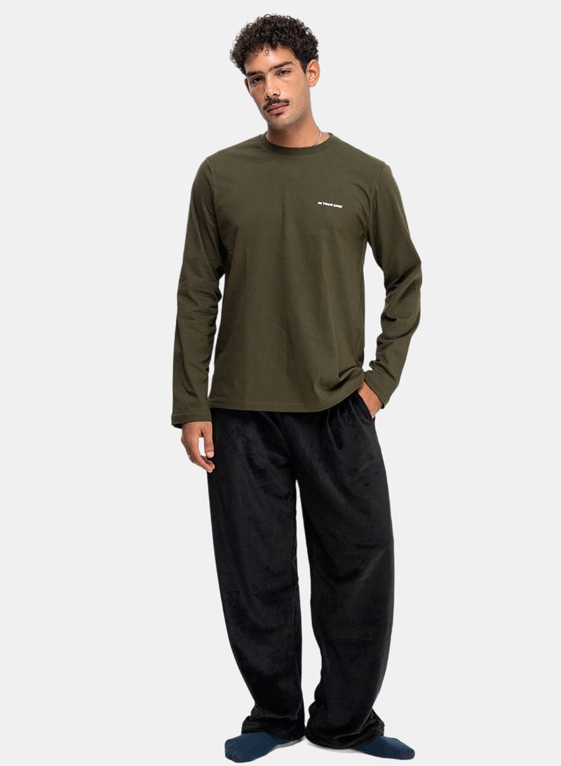 In Your Shoe Black Plain Fluffy Pyjama Pants - Image 4