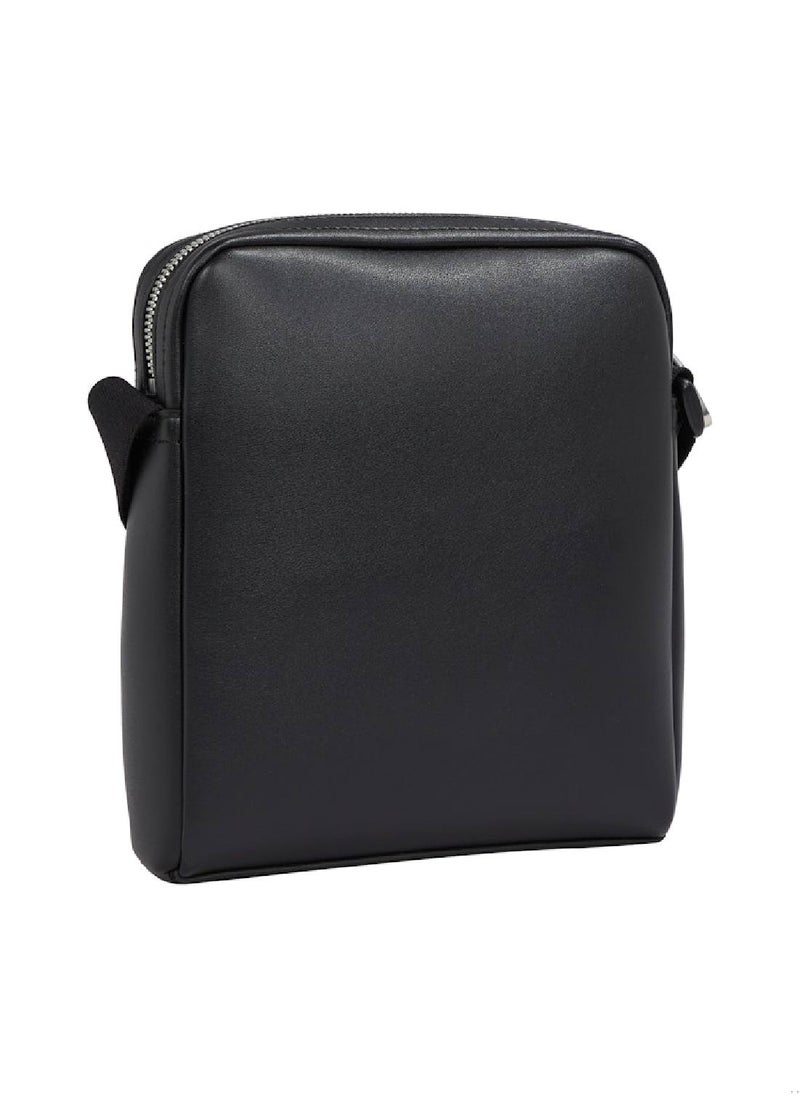Calvin Klein Jeans Men's Logo Reporter Bag, Black - faux leather  - Image 4