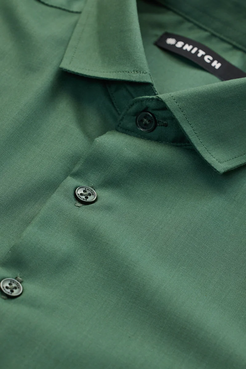 SNITCH Green Solid Long Sleeve Slim Fit Formal Shirt
