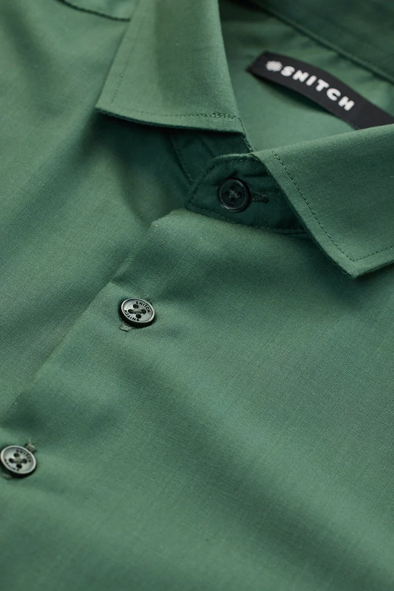 SNITCH Green Solid Long Sleeve Slim Fit Formal Shirt