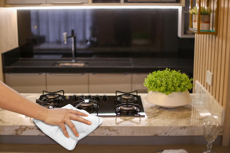 SOFTSPUN Microfiber Cleaning Cloths, 8pcs 40x40cms 220 GSM White! Highly Absorbent, Lint and Streak Free, Multi -Purpose Wash Cloth for Kitchen, Car, Window, Stainless Steel, Silverware.… - Image 3