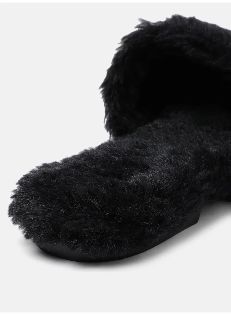 ZORIWORLD  Buttercup Cloud-Like Comfort Plush Vegan Faux Fur Black Slippers for Women | Best Price UAE