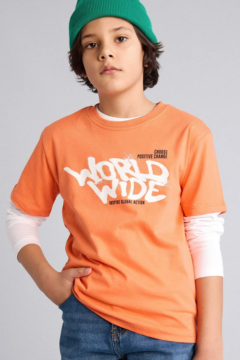 ديفاكتو Regular Fit Printed Short Sleeve T-Shirt