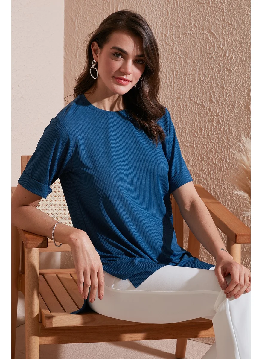 Lela Oversize Crew Neck Slit Detail Blouse Women's Blouse 5869000
