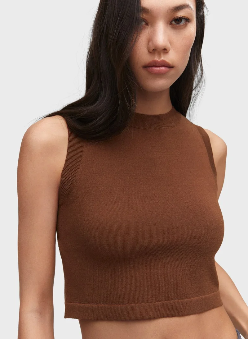 MANGO Round Neck Crop Top
