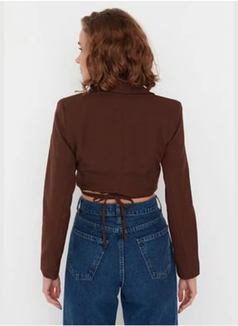 trendyol Brown Crop Weave Lined Double Breasted Closeup Blazer Jacket TWOAW23BC00100