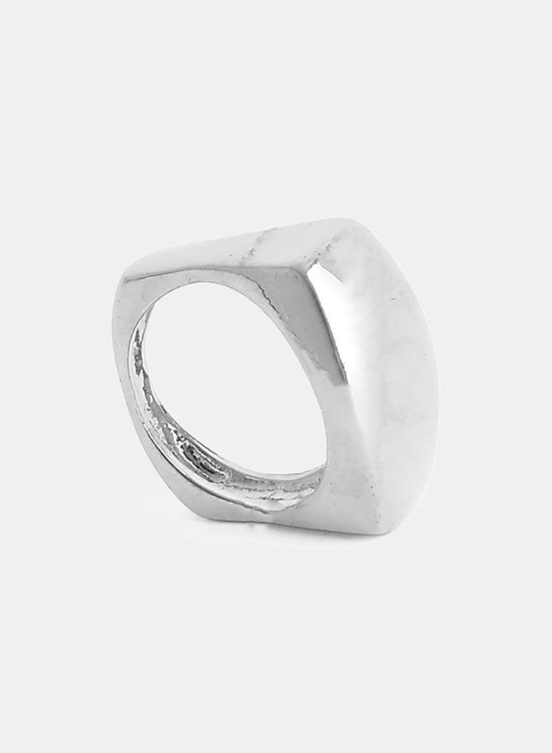 Akher el Ankoud Classic Wide Hollow Ring - Image 1