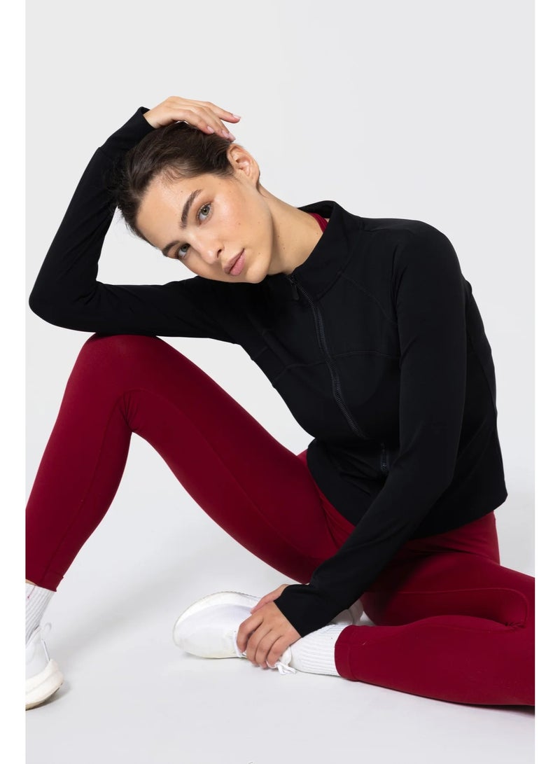 NALA  Fitness Jacket for Women - Image 2