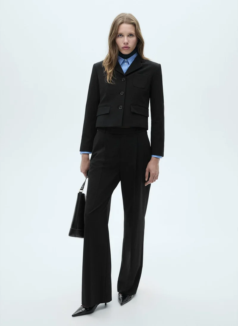 مانجو Cropped Jacket With Buttons