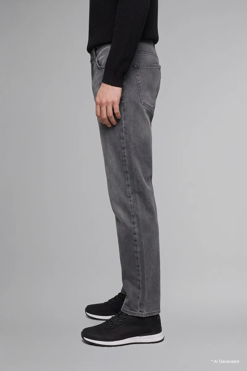 Defacto  Baggy Fit Wide Leg Regular Waist Jeans for Men | Best Price UAE