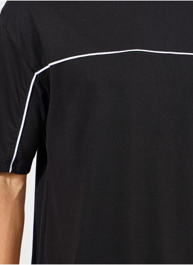 Contrast Seam Piping Detail Oversized T-Shirt - pzsku/ZE5B35D66304365F0AEBBZ/45/_/1720199454/555aaa73-f8e0-471d-a4e2-a30b56a02263