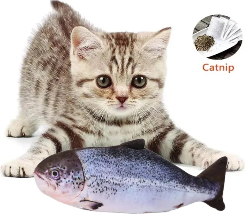 Tineke Plush Cat Toy with Fish Catnip Herb Rattle 1 Piece