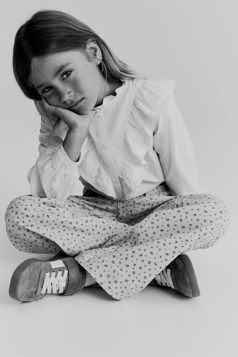 H&M Flared Leg Jeans