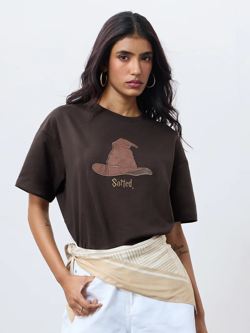 ذا سوليد ستور The Souled Store Women Harry Potter Brown Embroidered Oversized T-Shirts