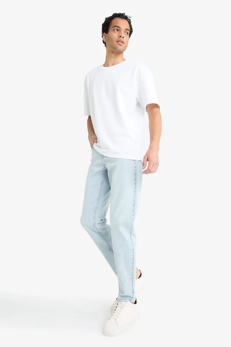 Defacto  Slim Tapered Fit Skinny Leg Jeans for Men | Best Price UAE
