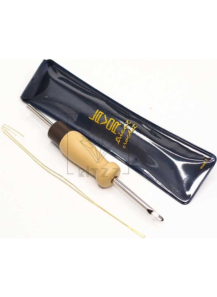 LAVOR Punch Needle // // Medium Size  - Image 1