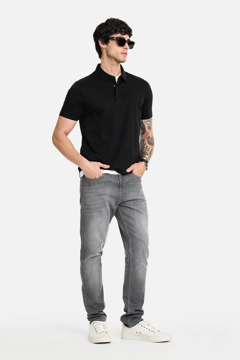 SNITCH Black Solid Half Sleeve Slim Fit Casual T-Shirt