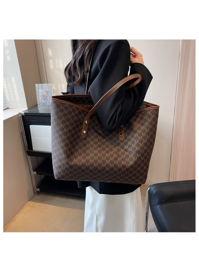 كيفية حقيبة كتف نسائية بسعة كبيرة، كلاسيكية وغير رسمية - Image 3