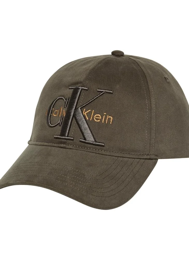 كالفن كلاين LARGE LAYERED MONOLOGO curved peak CAP