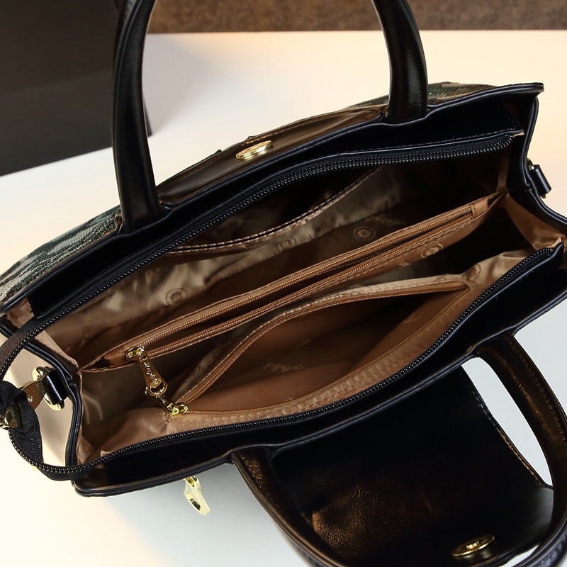 Trendy Snake Print Handbag For Women Model Middle-Aged Mom Crossbody Bag Versatile Large Capacity Shoulder Bag - Image 5