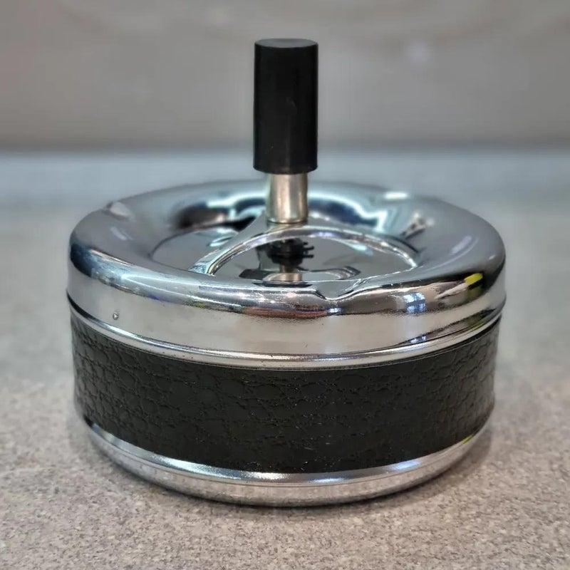 Smokeless swivel lid ashtray - Image 3