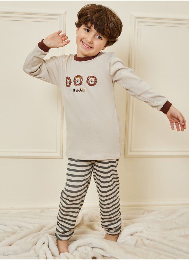 Cartoon Printed T-Shirt & Striped Pyjama Set - pzsku/ZE5C4ABAC0DF4AECD7C8FZ/45/_/1707139021/33dbd179-eec3-4ba4-a389-462ff4542075