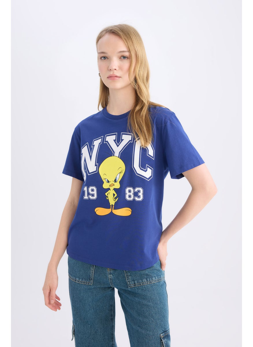 DeFacto Woman Regular Fit Looney Tunes Licensed Printed Short Sleeve T-Shirt  - Image 5