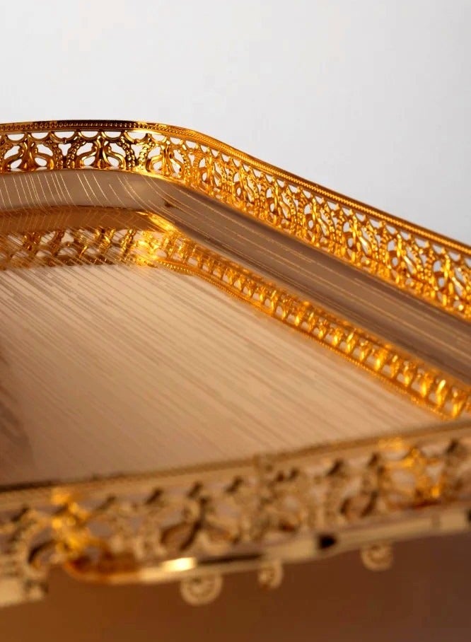 Bin Shihon A Rectangular Serving Tray with a Modern and Elegant Design with Decorative Edges, Golden 48*34 cm - Image 3
