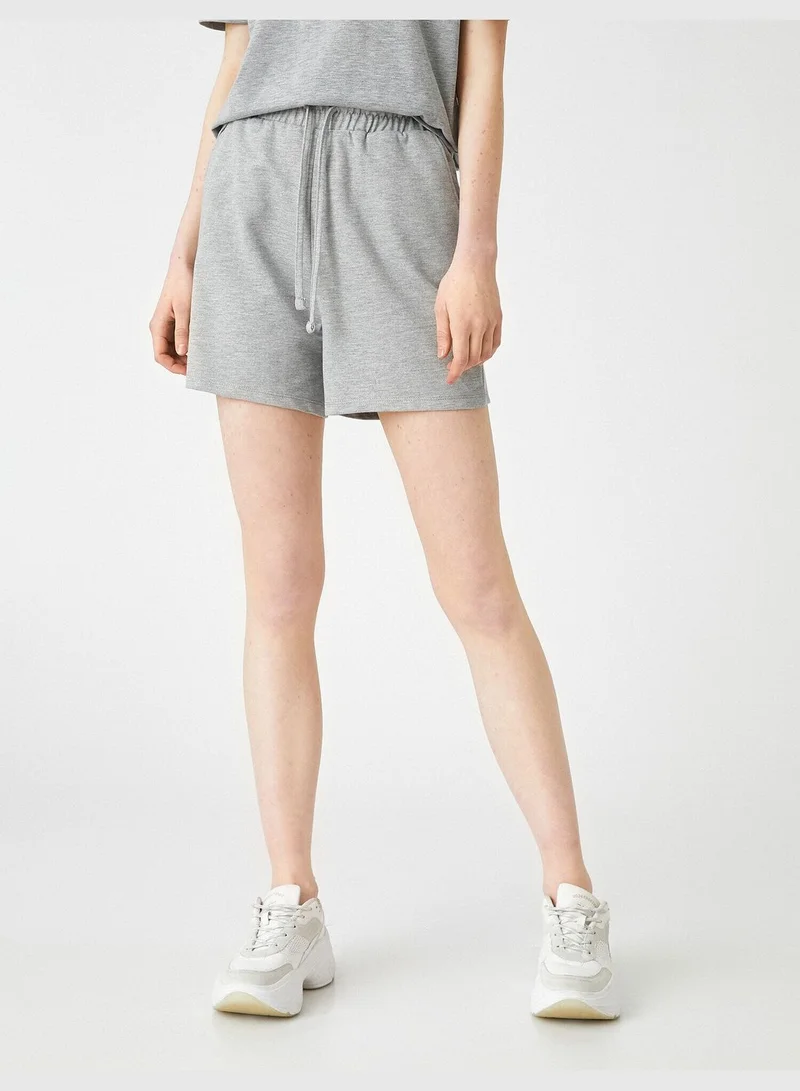 KOTON Elastic Waist Pocket Short