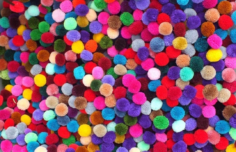 Prokart Round Woolen Gonda Pom Pom Balls for Craft Jewelry Embroidery Making Purpose Round Shape - 1 inch 50 Woolen Balls - Image 5