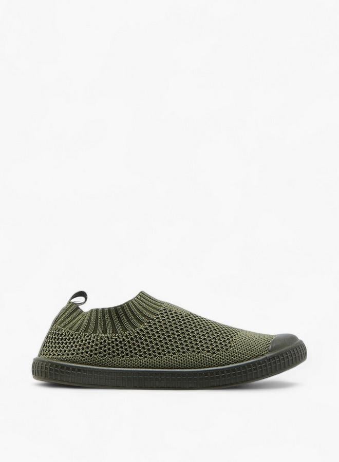 Oaklan by Shoexpress Textured Slip-On Sports Shoes - Image 3