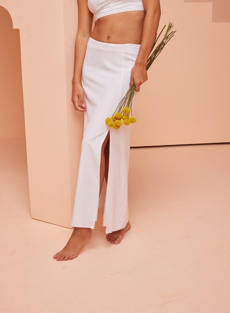 أشيتا فرنانديز Ashita Fernandes Zeya White Linen Skirt – Effortlessly Elegant Women's Skirt | Breathable, Lightweight Fabric | Perfect for Casual, Resort & Everyday Warm-Weather Dressing  - Image 2