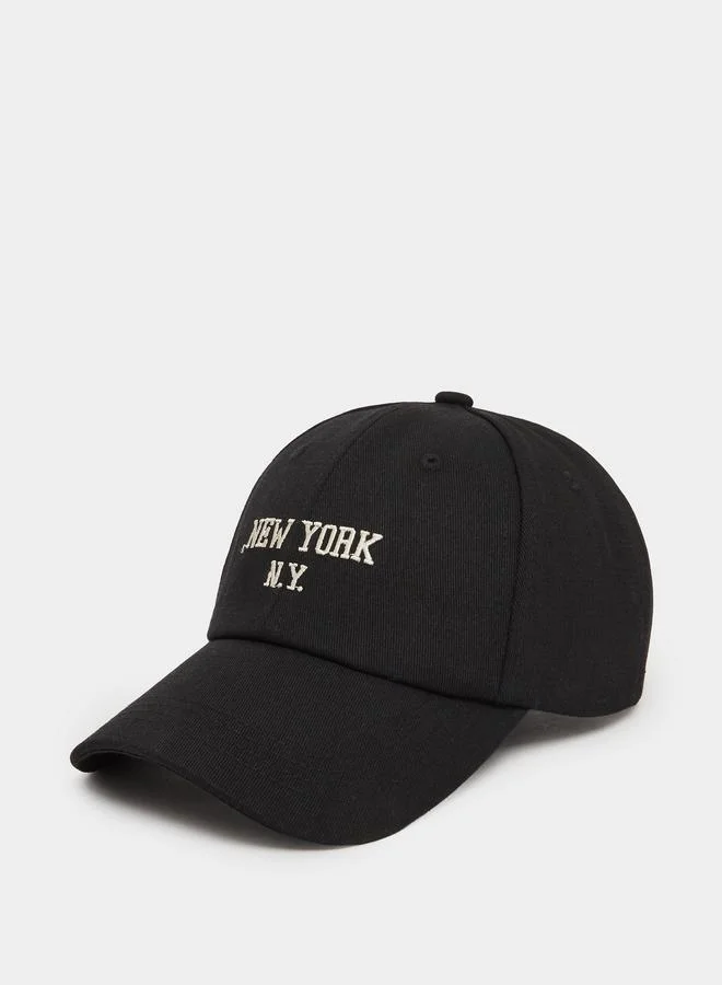 Styli Black Embroidered Baseball Cap