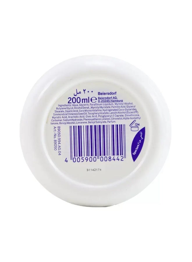 Nivea Soft Refreshingly Soft Moisturizing Body Cream- 200ml - Image 3