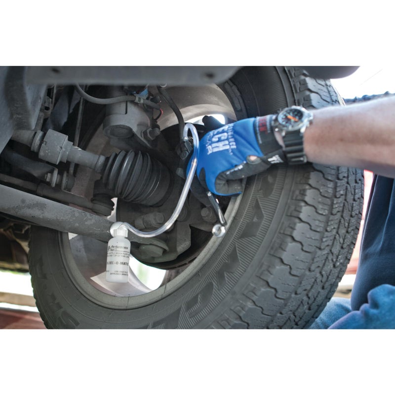 Performance Tool W80625 Brake Bleeder and Vacuum Pump Kit with Magnetic Pad and Adapters for Easy Air Bleeding of Brake Lines - Image 4